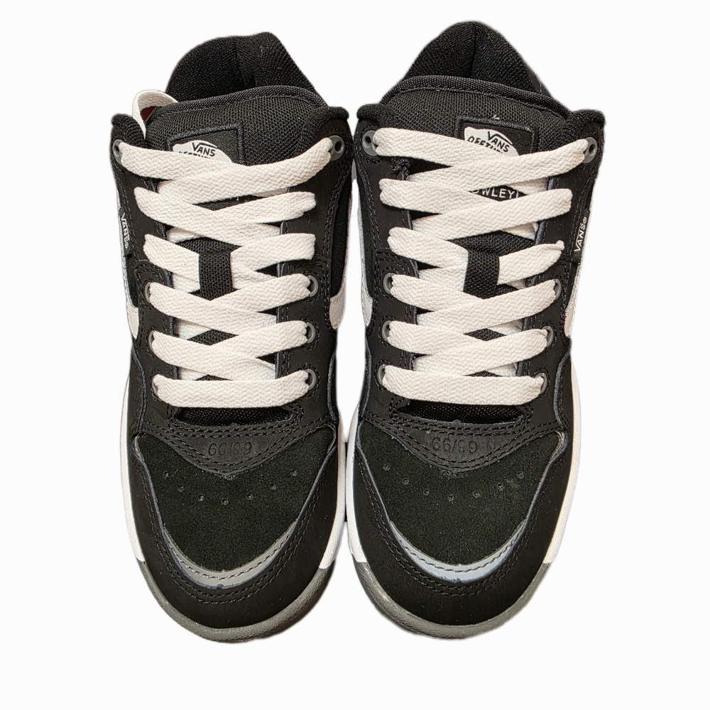 Rowley Xlt Vans Classic Black and White Skate Shoes - Picture 7 of 8